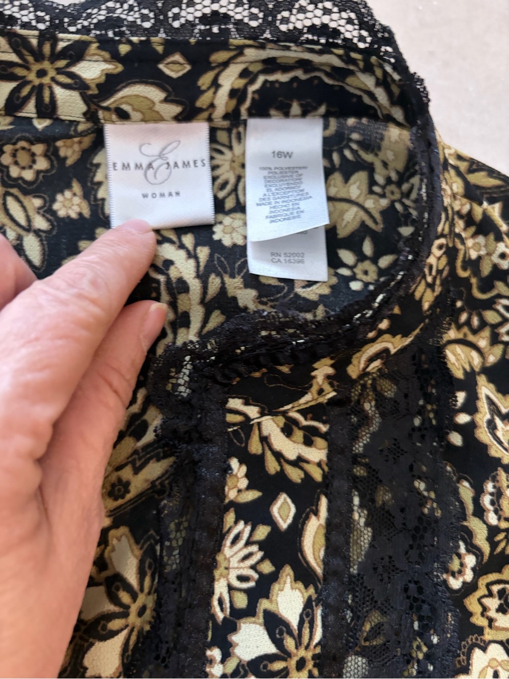 Emma James Black and Gold Floral Lace-Trim Blouse - Picture 2 of 12